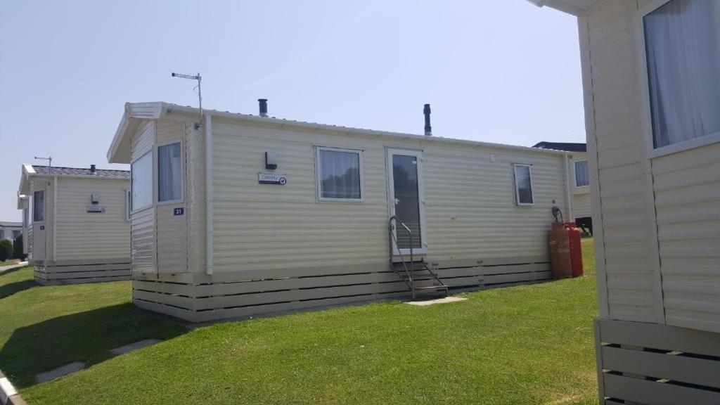 Trelawne Manor Holiday Park Лоо Екстер'єр фото